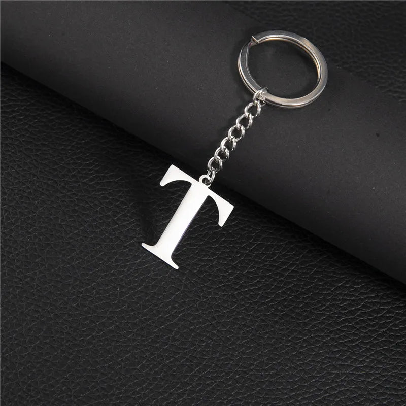 Fashion DIY A-Z Letters Keychain Men Metal Initial Pendant Key Chain Ring Silver Color 26 Alphabet Keyring Bag Accessories