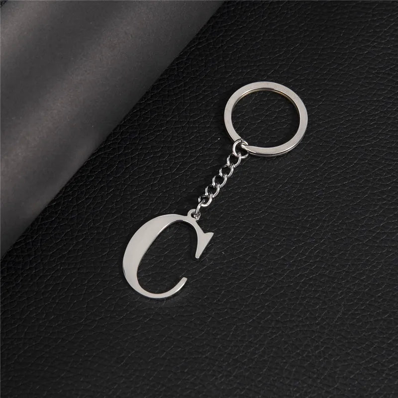 Fashion DIY A-Z Letters Keychain Men Metal Initial Pendant Key Chain Ring Silver Color 26 Alphabet Keyring Bag Accessories