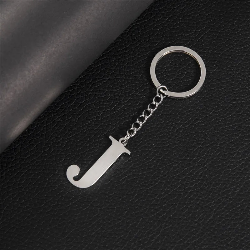Fashion DIY A-Z Letters Keychain Men Metal Initial Pendant Key Chain Ring Silver Color 26 Alphabet Keyring Bag Accessories
