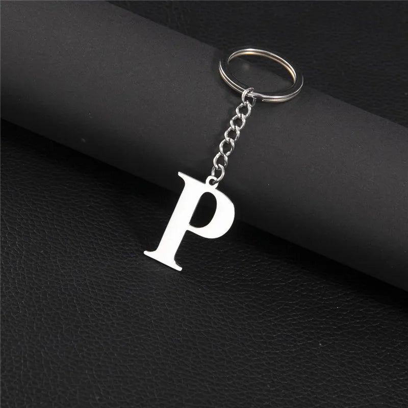 Fashion DIY A-Z Letters Keychain Men Metal Initial Pendant Key Chain Ring Silver Color 26 Alphabet Keyring Bag Accessories