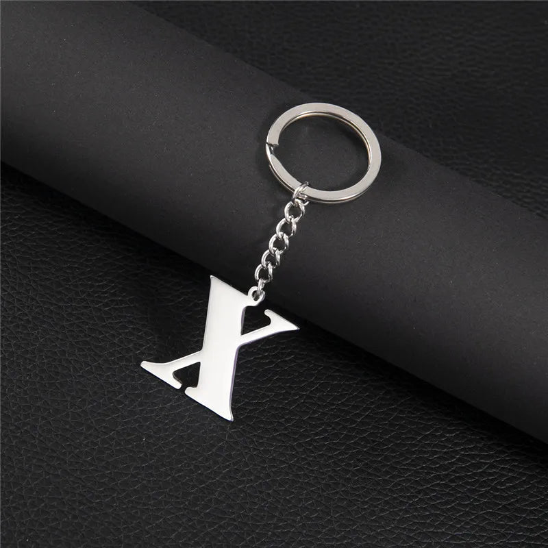 Fashion DIY A-Z Letters Keychain Men Metal Initial Pendant Key Chain Ring Silver Color 26 Alphabet Keyring Bag Accessories